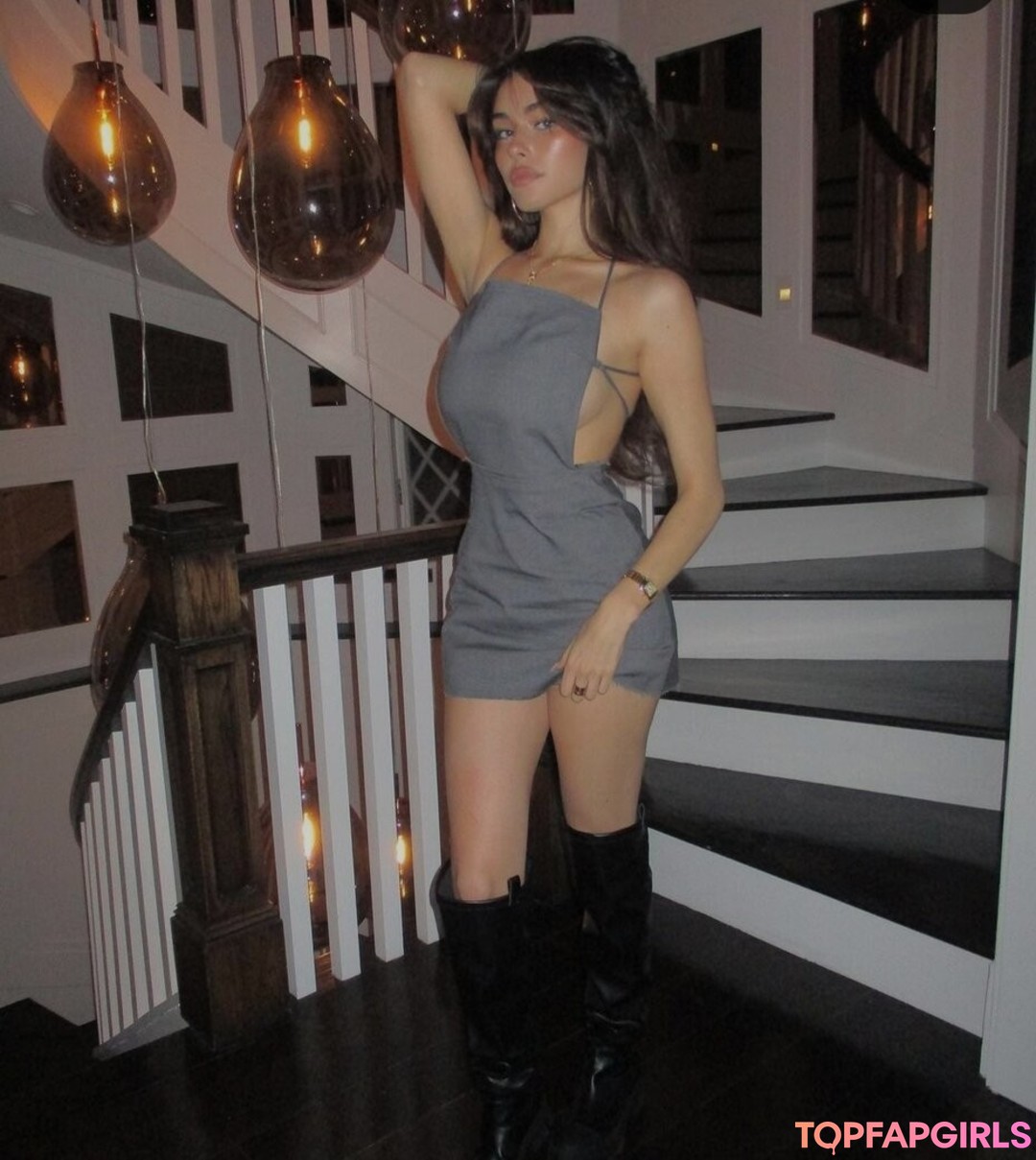 Naakte gelekte OnlyFans-foto van Madison Beer #1843