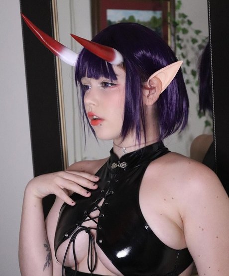 Naakte gelekte OnlyFans-foto van Emquizii