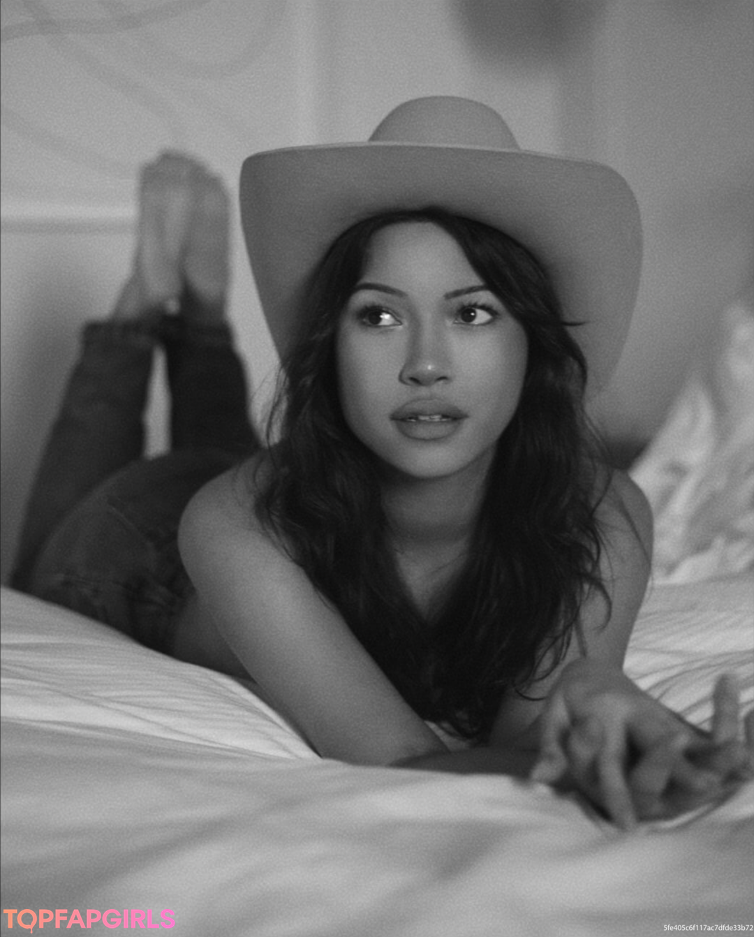 Naakte gelekte OnlyFans-foto van Julia Kelly #1088