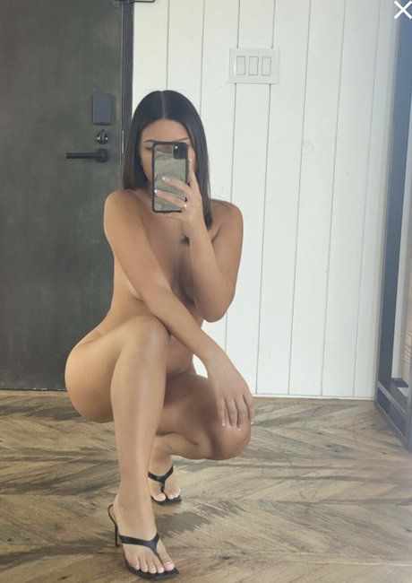 Julia Kelly