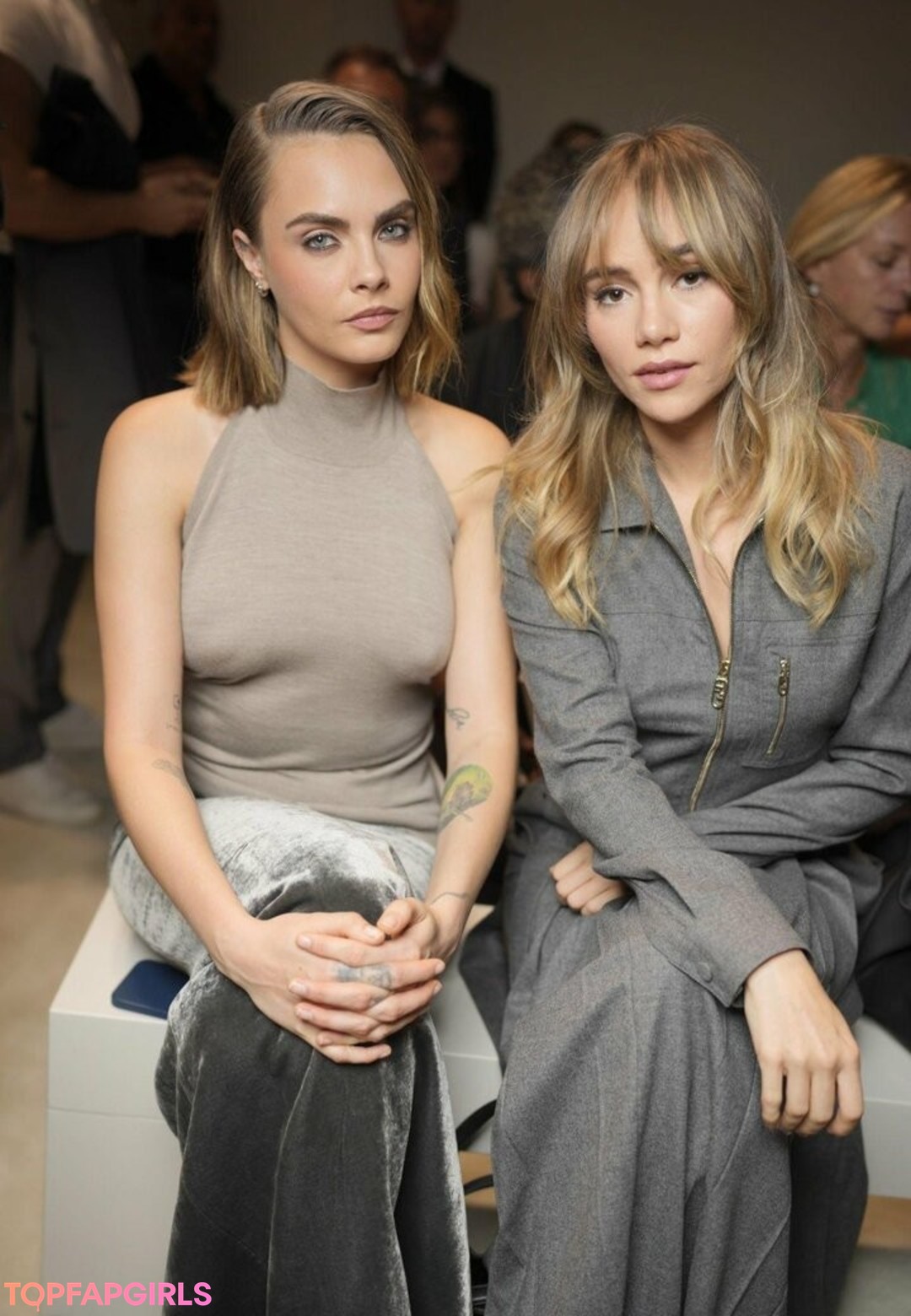 Naakte gelekte OnlyFans-foto van Cara Delevingne #1178