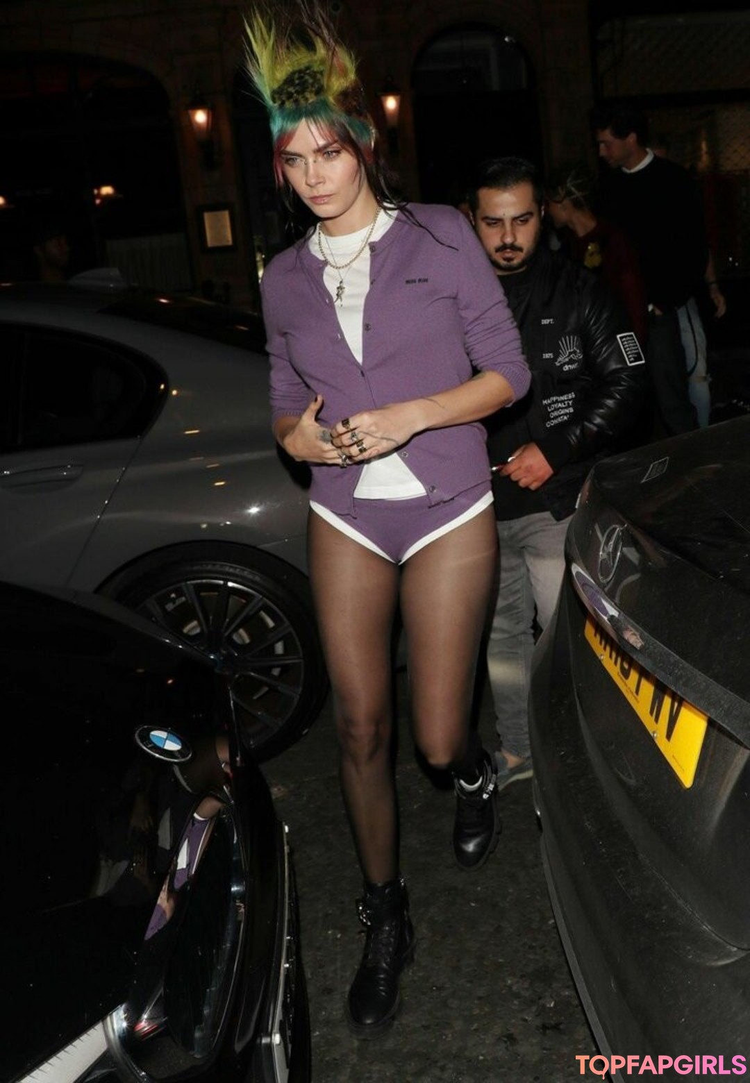 Naakte gelekte OnlyFans-foto van Cara Delevingne #1189