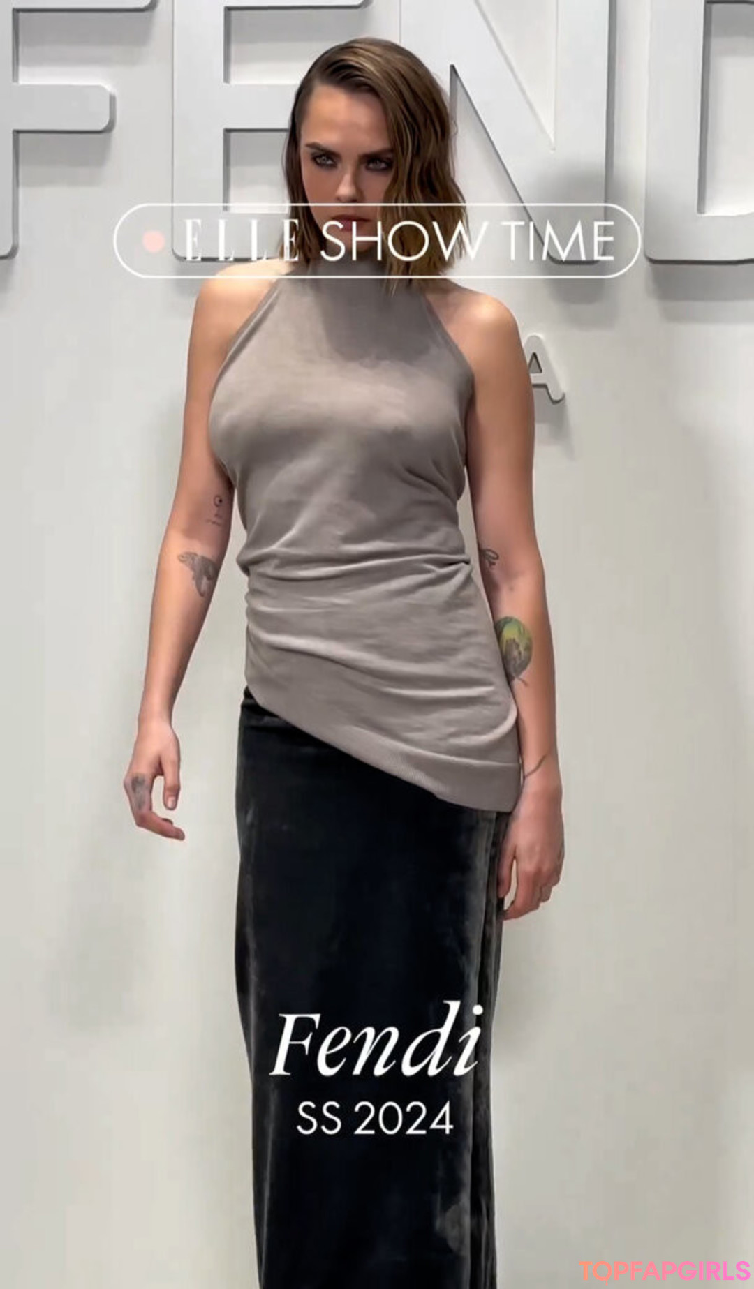 Naakte gelekte OnlyFans-foto van Cara Delevingne #1211