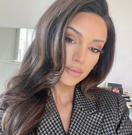 Naakte gelekte OnlyFans-foto van Michelle Keegan