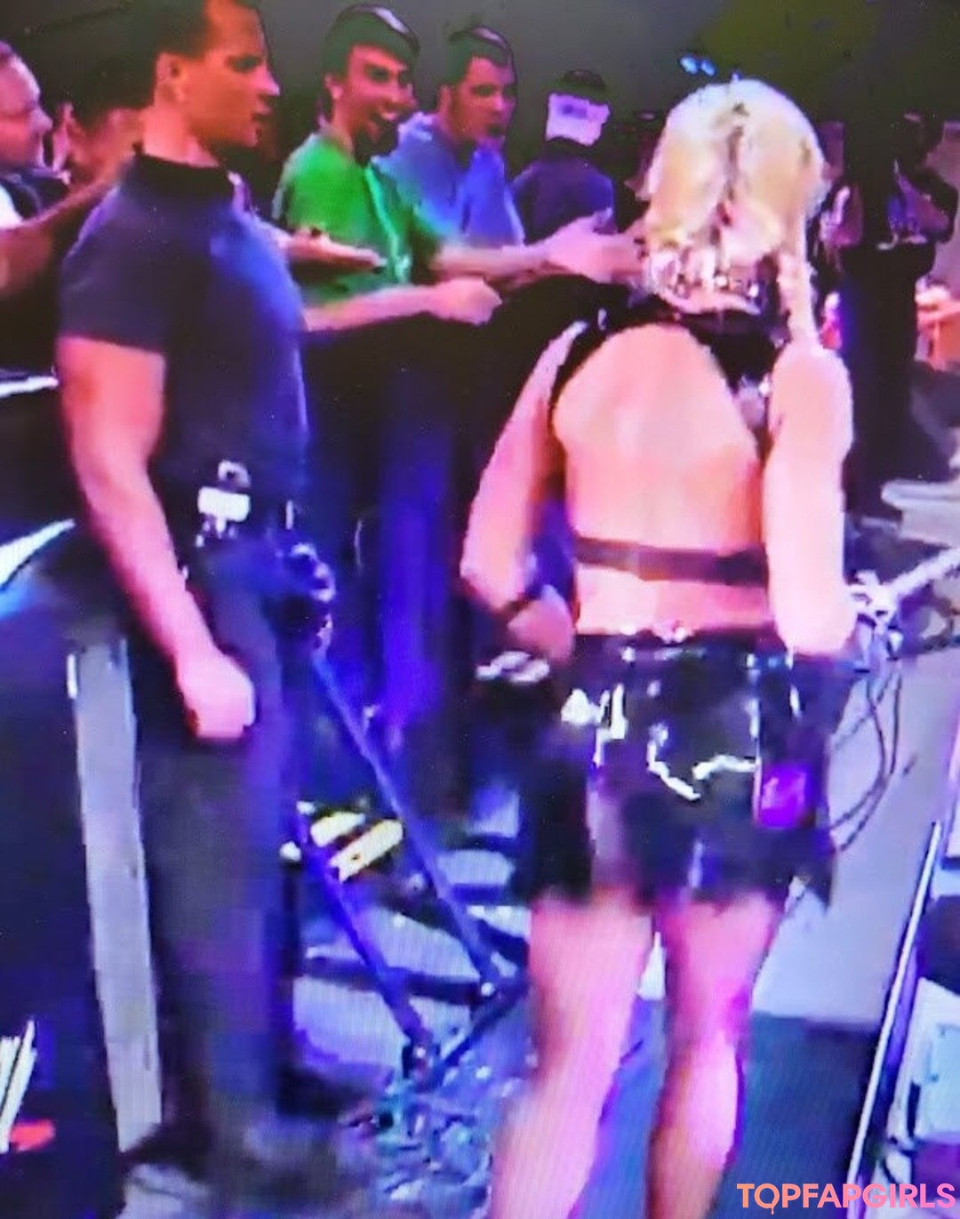 Naakte gelekte OnlyFans-foto van Torrie Wilson #1101