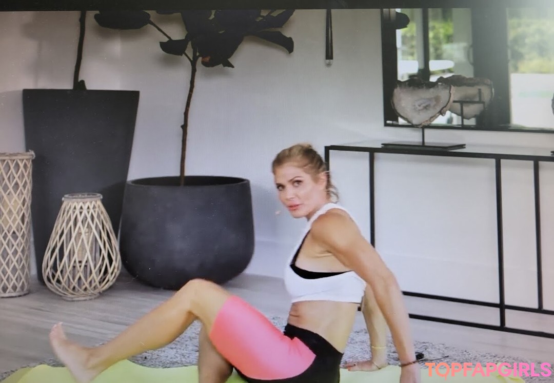 Naakte gelekte OnlyFans-foto van Torrie Wilson #1389