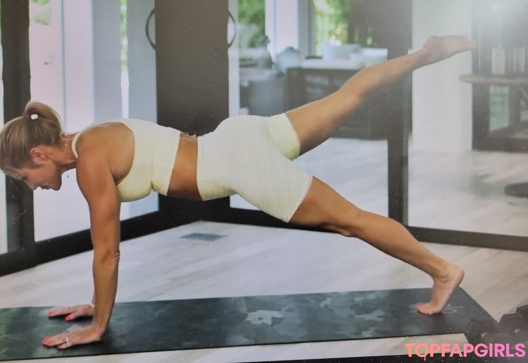 Naakte gelekte OnlyFans-foto van Torrie Wilson #1435