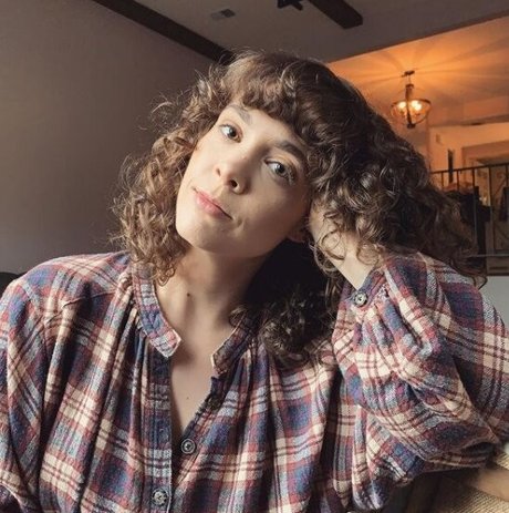Naakte gelekte OnlyFans-foto van Natalie Gold