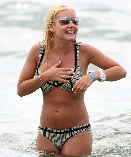 Elisha Cuthbert