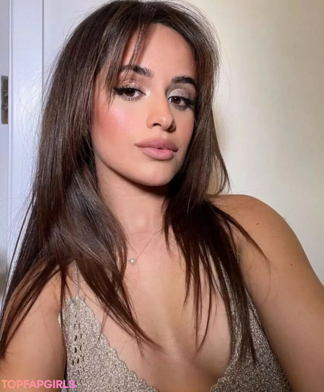 Naakte gelekte OnlyFans-foto van Camila Cabello #1176