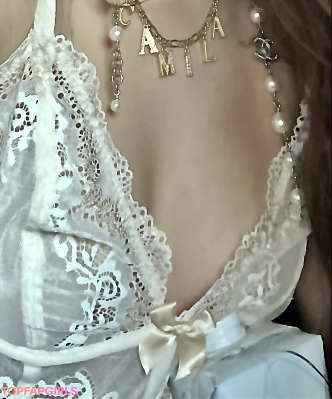 Naakte gelekte OnlyFans-foto van Camila Cabello #1234