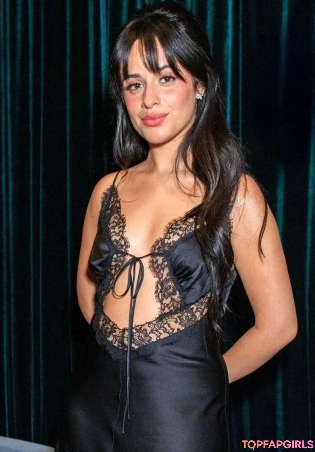 Naakte gelekte OnlyFans-foto van Camila Cabello #1294