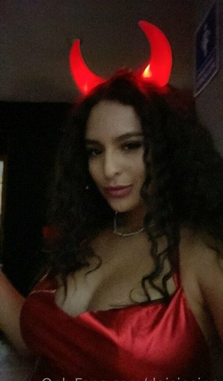 Naakte gelekte OnlyFans-foto van Daisiesinn