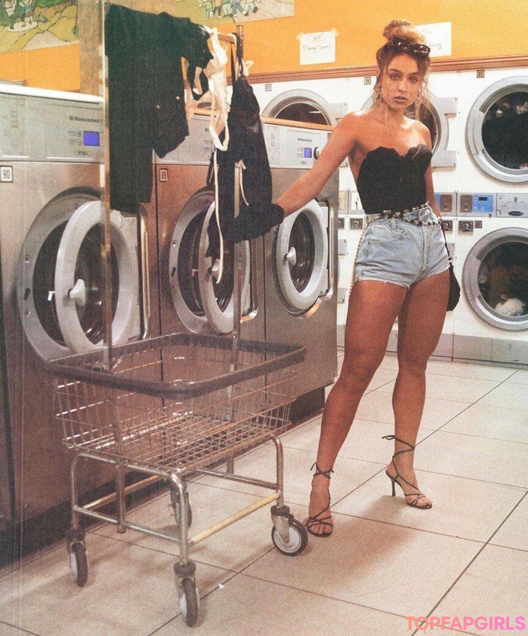 Naakte gelekte OnlyFans-foto van Sommer Ray #1228