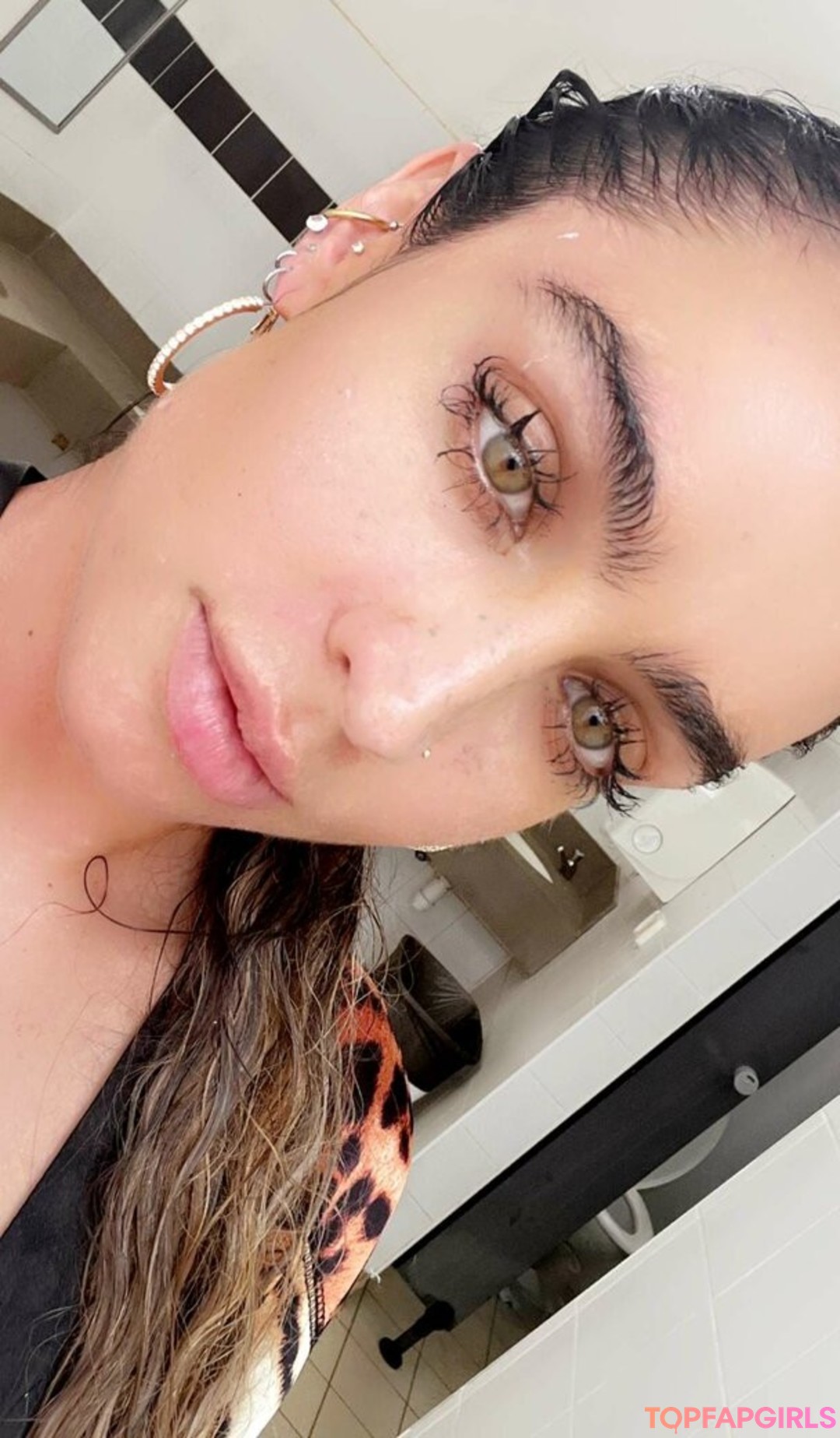 Naakte gelekte OnlyFans-foto van Sommer Ray #1592