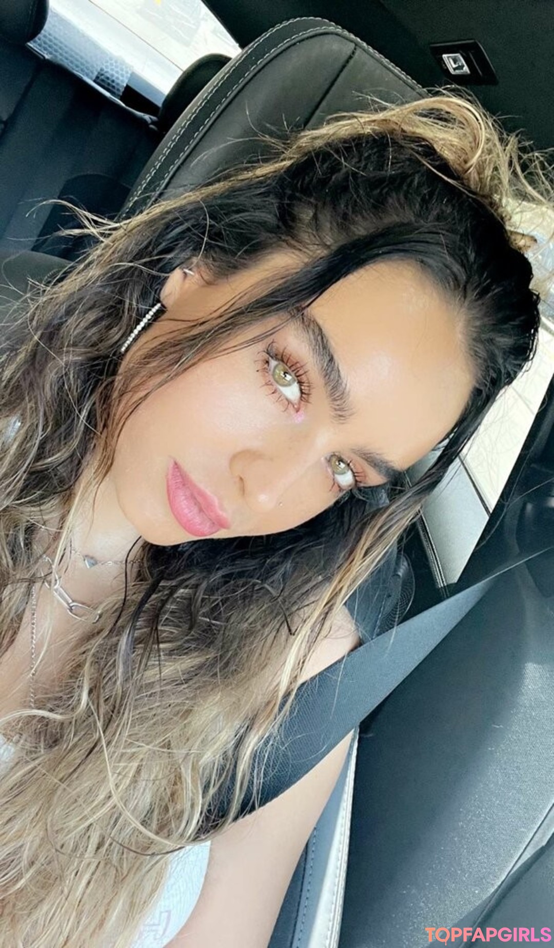 Naakte gelekte OnlyFans-foto van Sommer Ray #1695