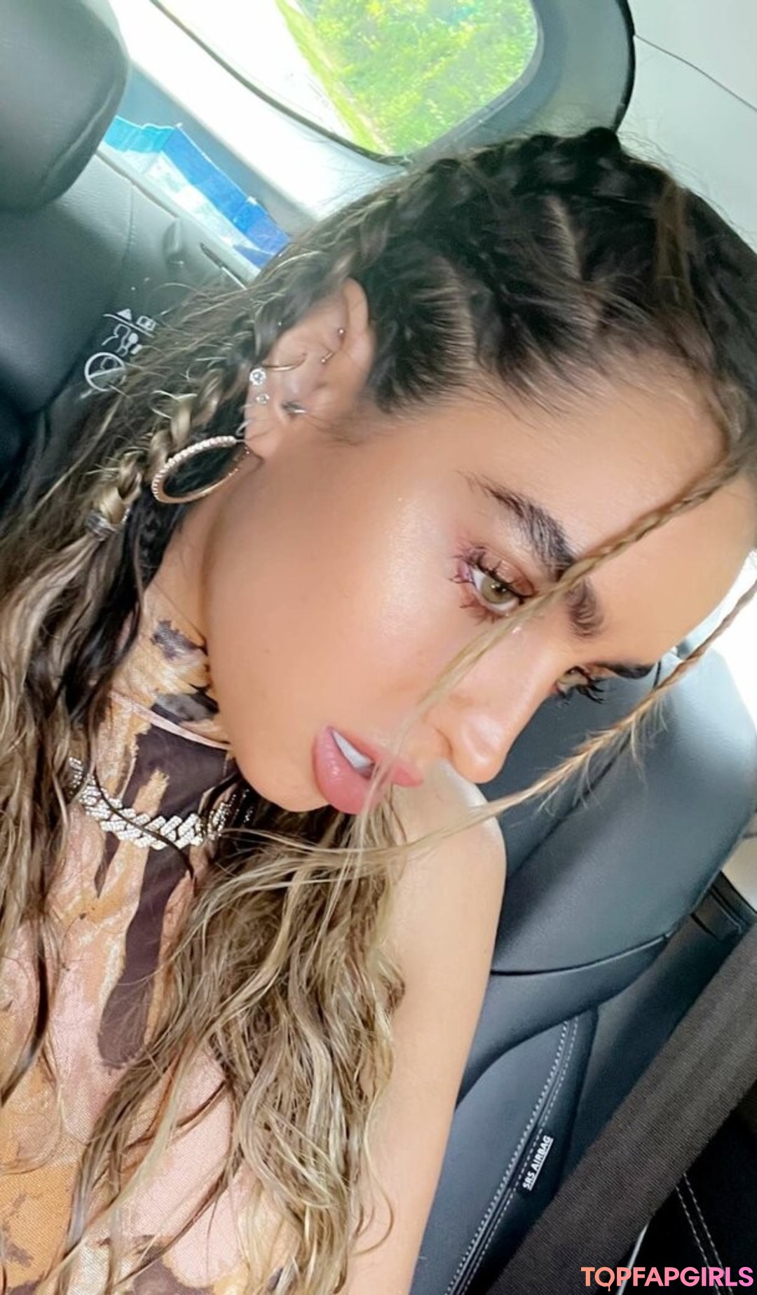 Naakte gelekte OnlyFans-foto van Sommer Ray #1710