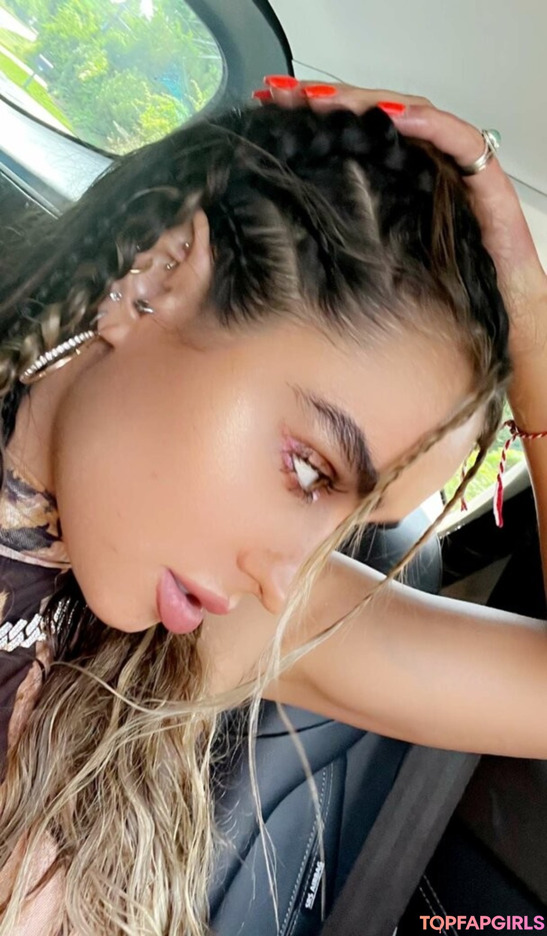 Naakte gelekte OnlyFans-foto van Sommer Ray #1713