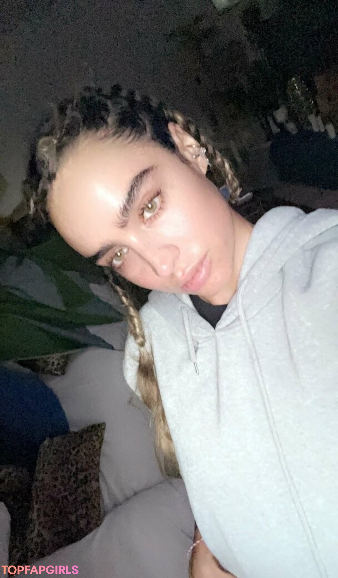Naakte gelekte OnlyFans-foto van Sommer Ray #1730