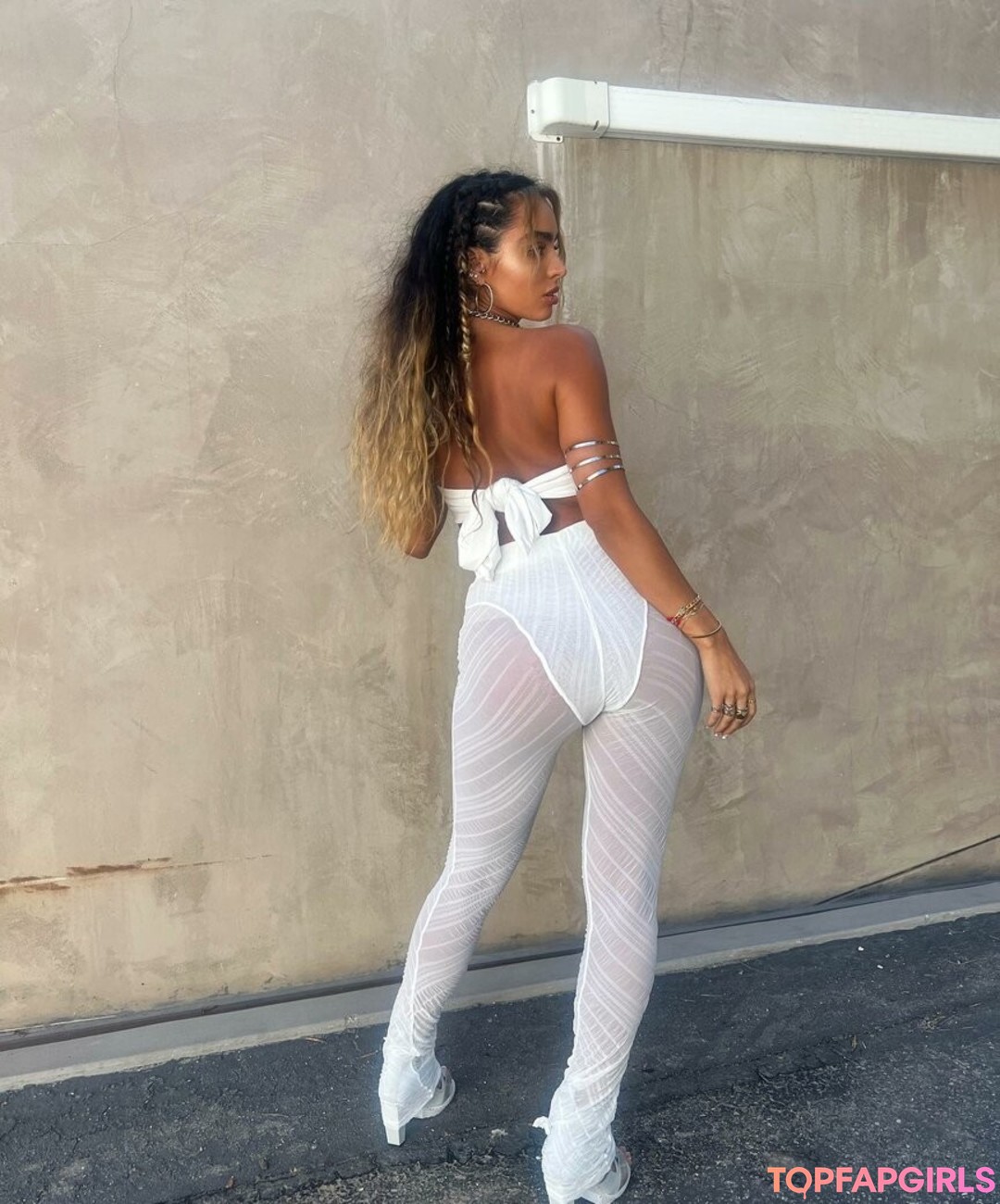 Naakte gelekte OnlyFans-foto van Sommer Ray #1732