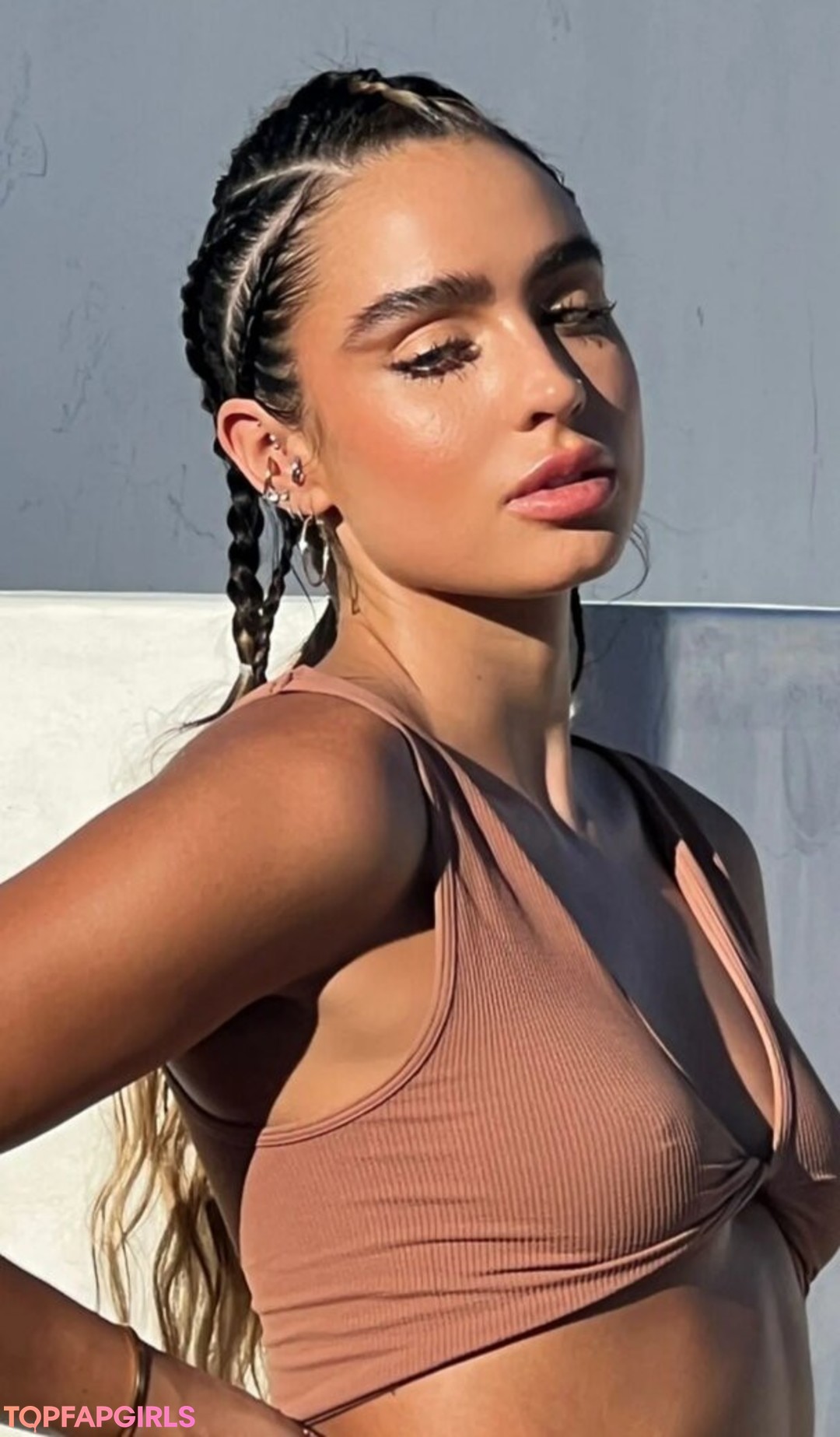 Naakte gelekte OnlyFans-foto van Sommer Ray #1803