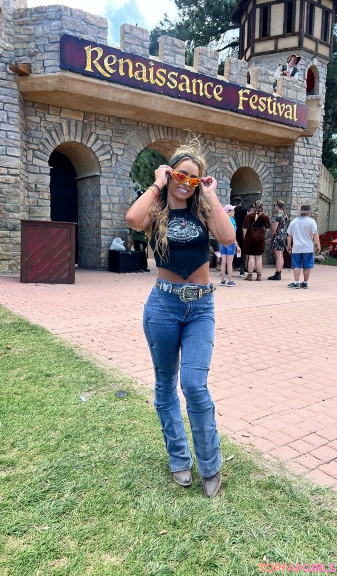 Naakte gelekte OnlyFans-foto van Sommer Ray #1963