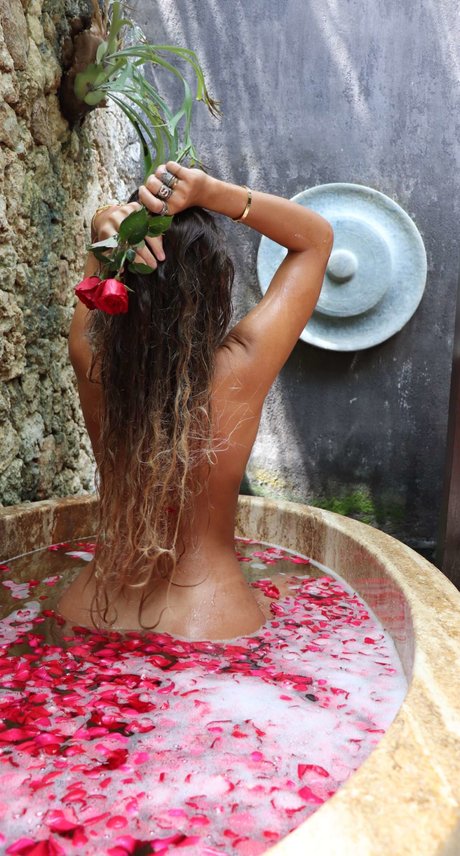Sommer Ray