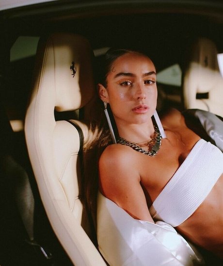 Sommer Ray