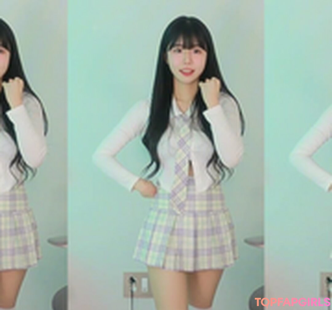 Naakte gelekte OnlyFans-foto van Addielyn #1284