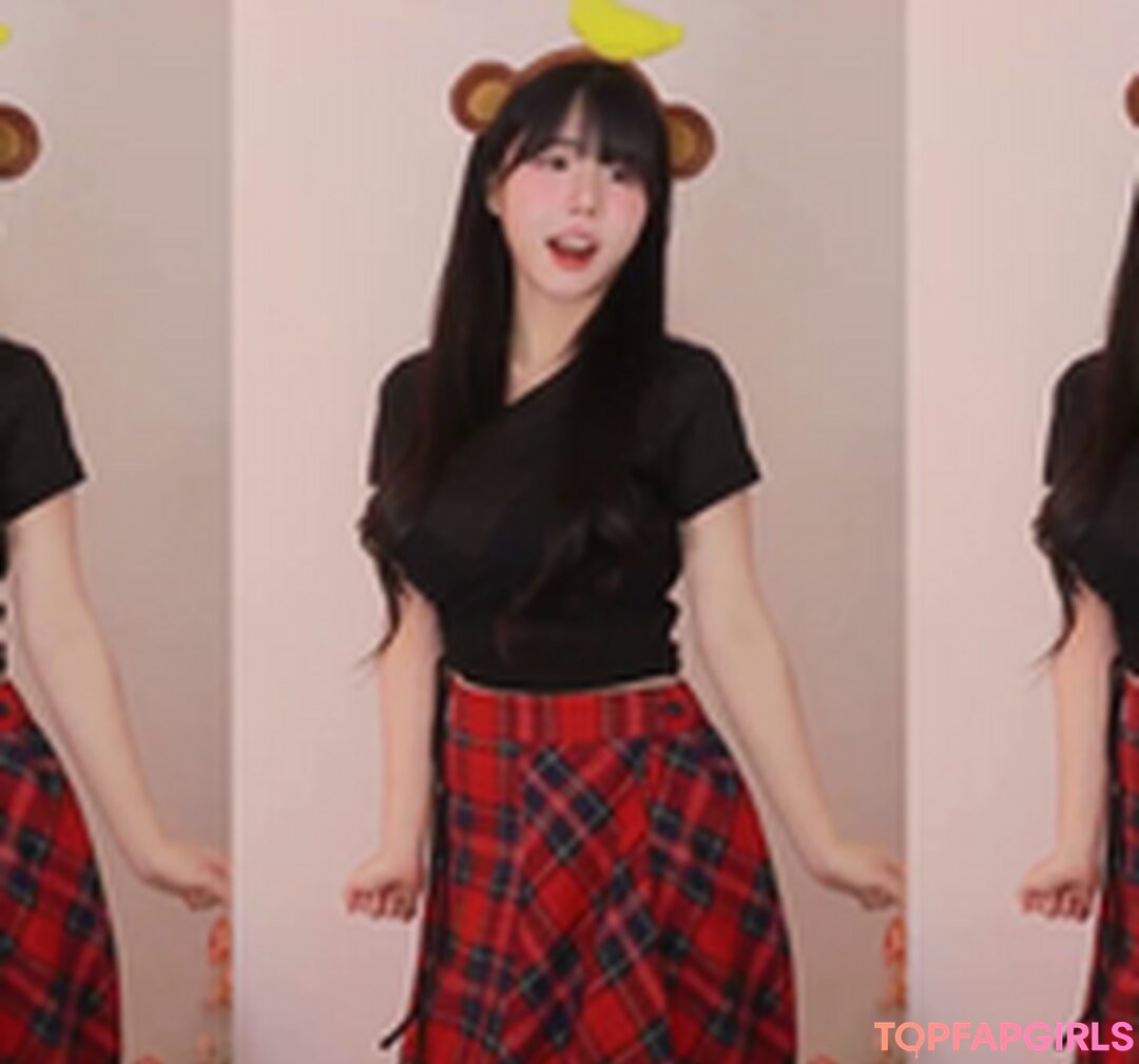 Naakte gelekte OnlyFans-foto van Addielyn #1308