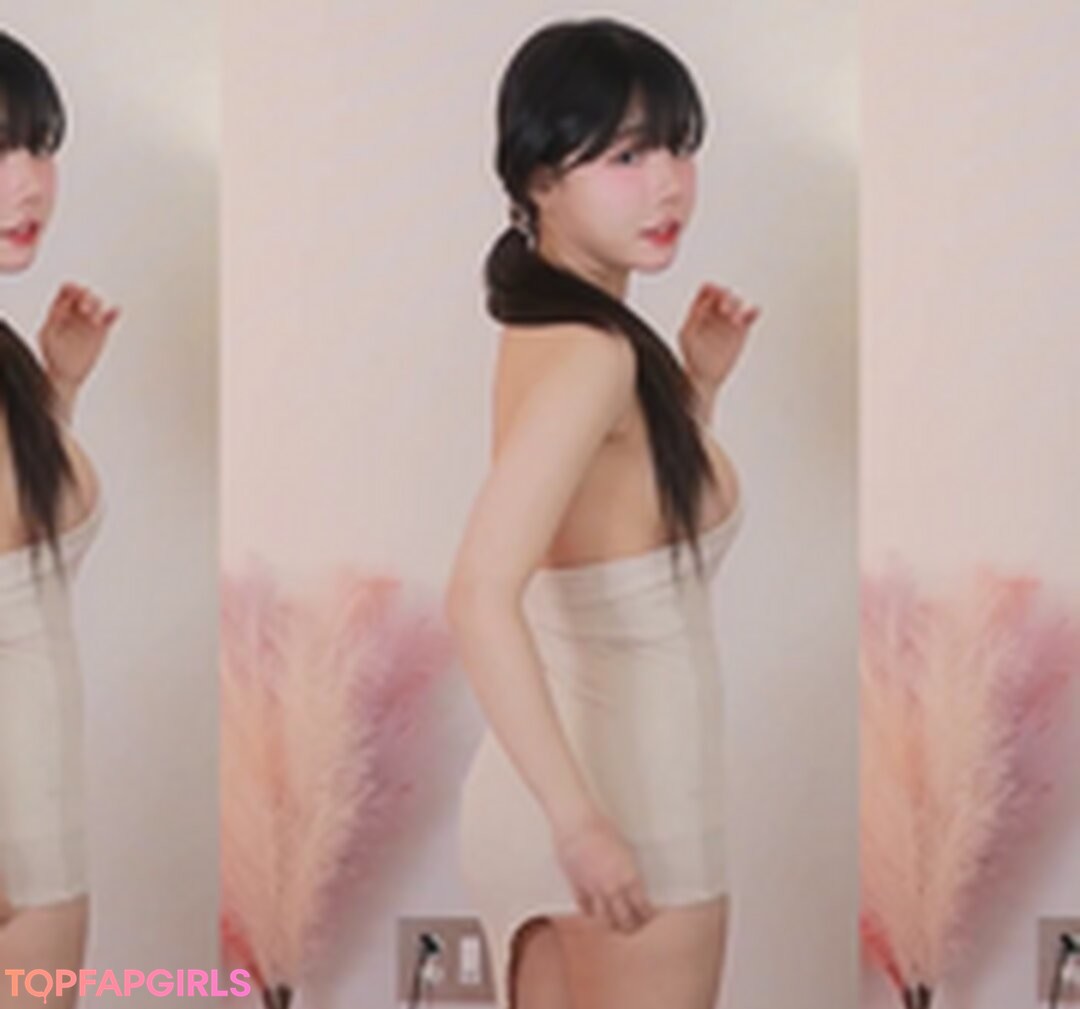 Naakte gelekte OnlyFans-foto van Addielyn #1364