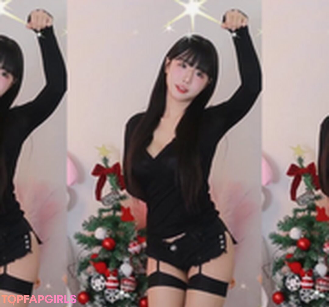 Naakte gelekte OnlyFans-foto van Addielyn #1458