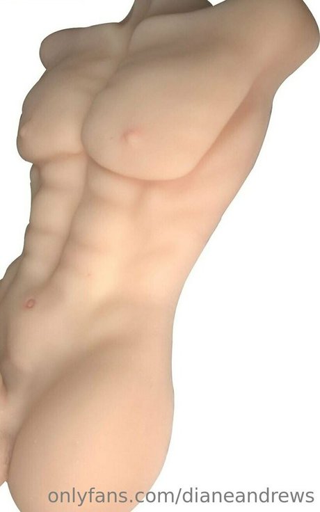 Naakte gelekte OnlyFans-foto van Dianeandrews