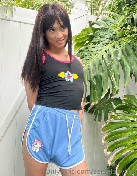 Asianladydoll