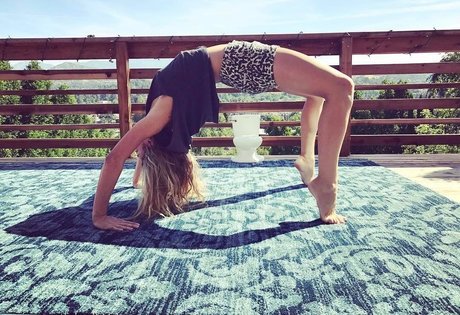 Dichen Lachman