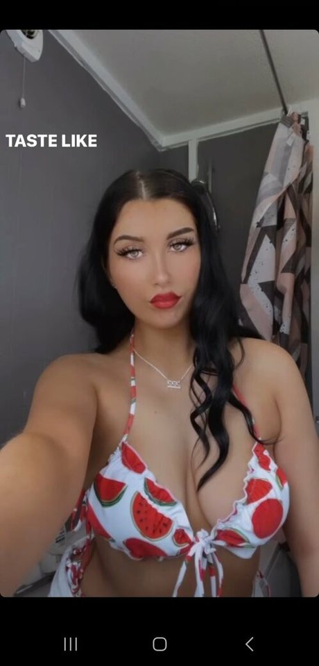 Naakte gelekte OnlyFans-foto van Jordanna20xox
