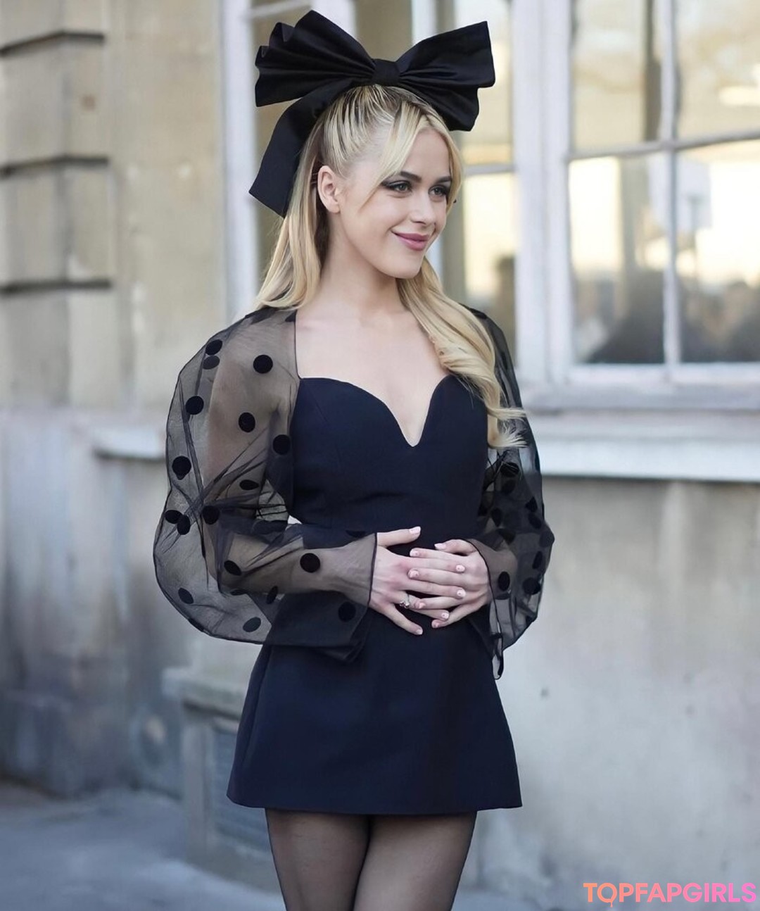 Naakte gelekte OnlyFans-foto van Kiernan Shipka #1109