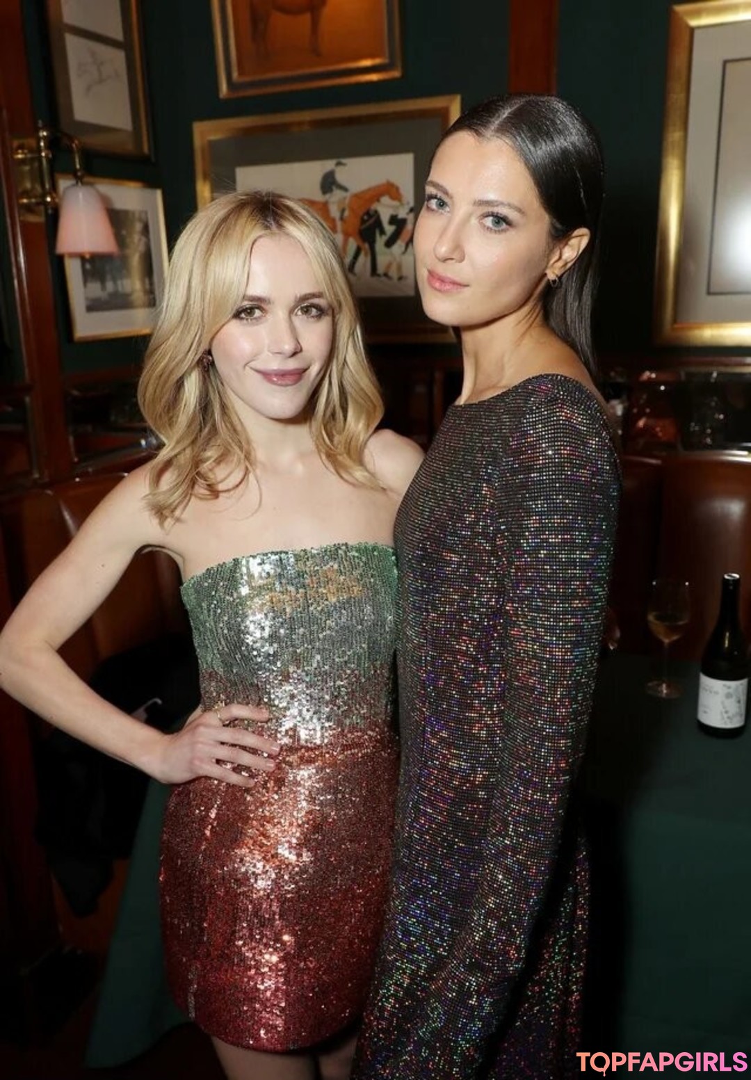 Naakte gelekte OnlyFans-foto van Kiernan Shipka #1368