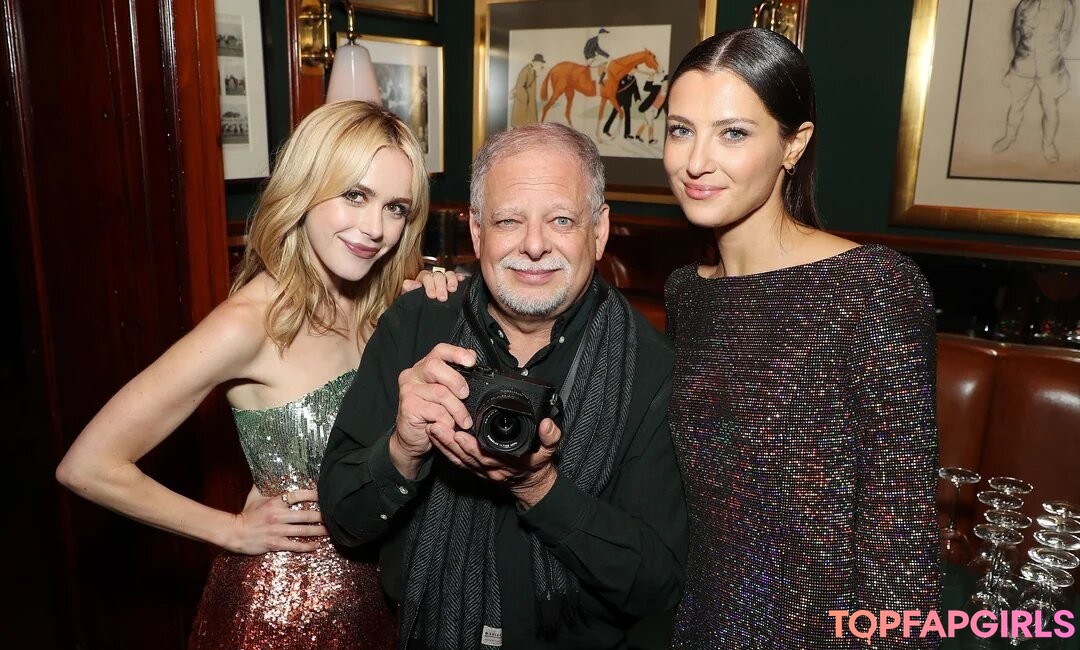 Naakte gelekte OnlyFans-foto van Kiernan Shipka #1369