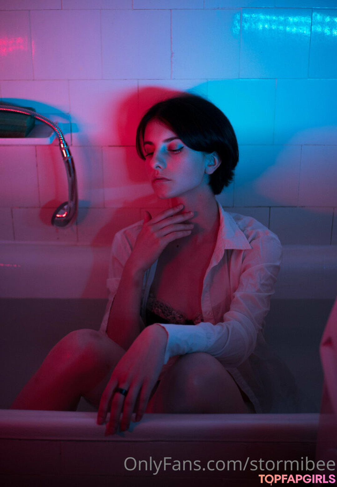 Naakte gelekte OnlyFans-foto van Stormibee #252 Naakte gelekte OnlyFans-foto van Stormibee #252