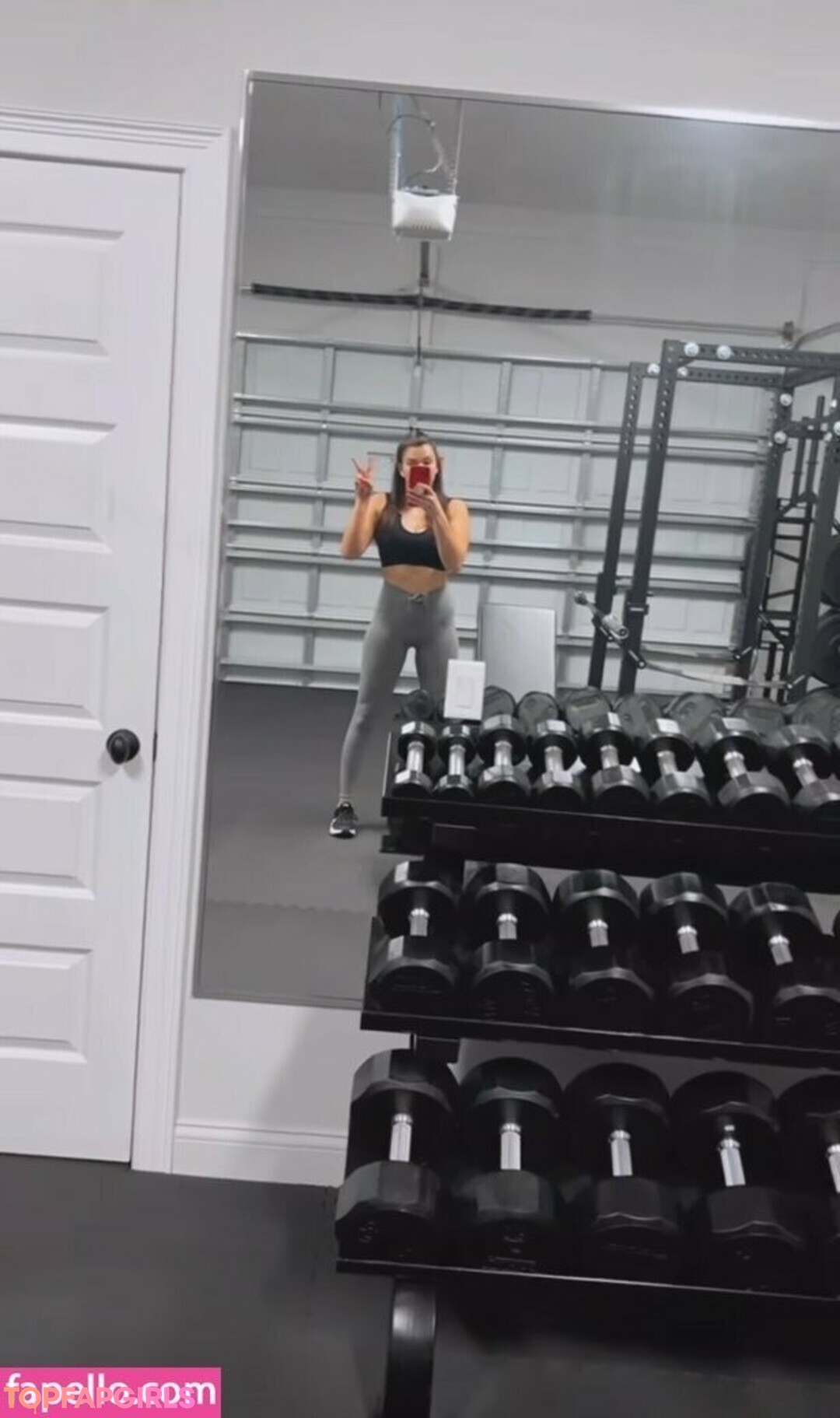 Naakte gelekte OnlyFans-foto van Cassie Lee #1042