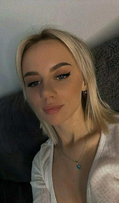 Naakte gelekte OnlyFans-foto van Lisapussyprincess