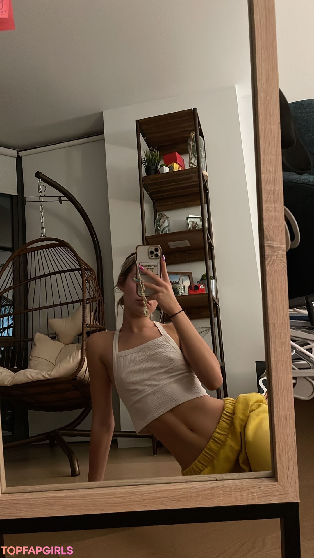 Naakte gelekte OnlyFans-foto van Olivia Ponton #1154