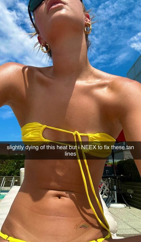 Naakte gelekte OnlyFans-foto van Olivia Ponton