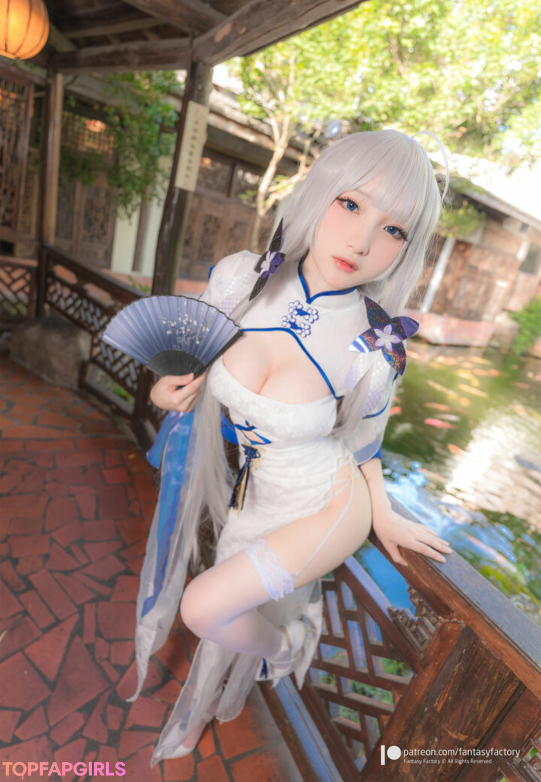 Naakte gelekte OnlyFans-foto van Fantasy Factory #1262