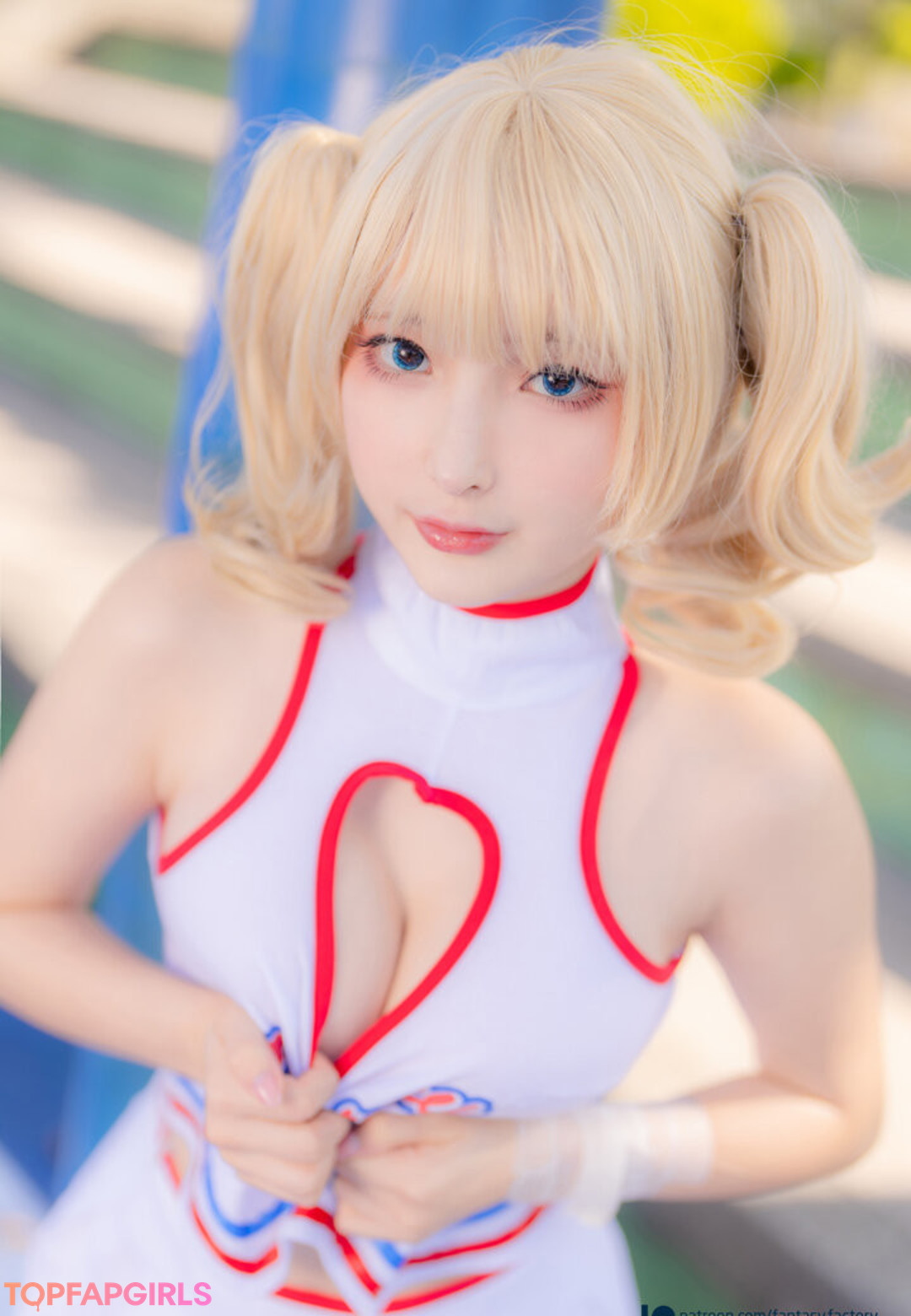 Naakte gelekte OnlyFans-foto van Fantasy Factory #1899