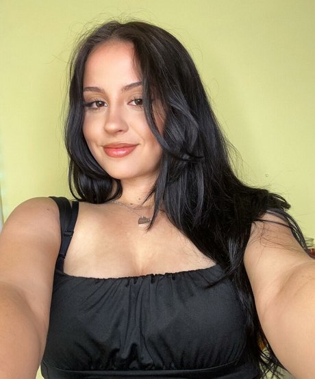Naakte gelekte OnlyFans-foto van Stef Solari