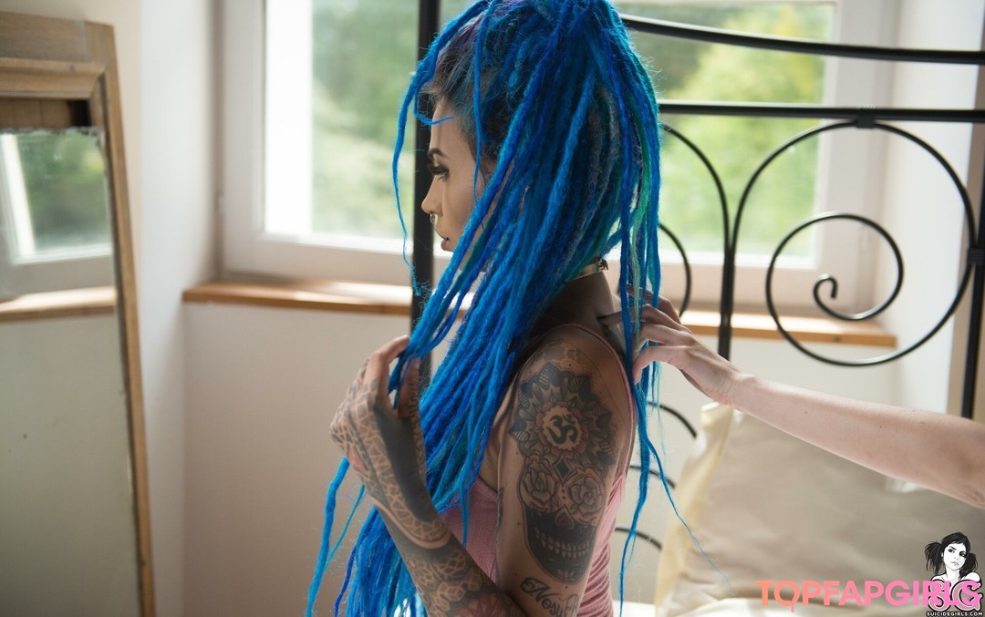 Naakte gelekte OnlyFans-foto van Fishball Suicide #1122