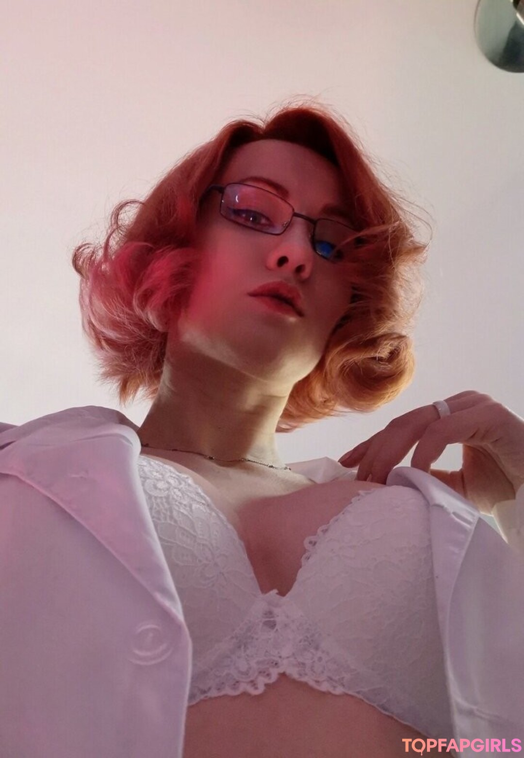 Naakte gelekte OnlyFans-foto van Oniksiya Sofinikum #1052