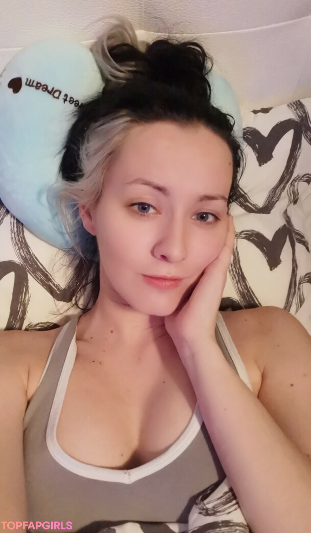 Naakte gelekte OnlyFans-foto van Oniksiya Sofinikum #1067